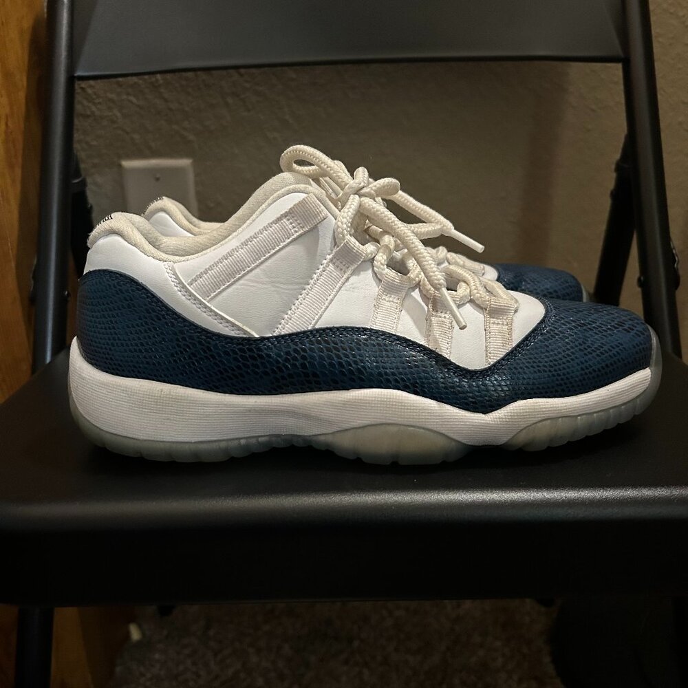 Nike Air Jordan X1 sz 7y